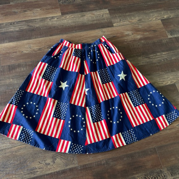 Vintage Patriotic Stars and Stripe Circle Skirt Handmade - Picture 7 of 9
